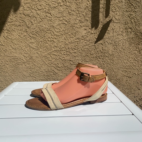 Frye brown and cream leather strap sandals size 9M - Picture 4 of 15